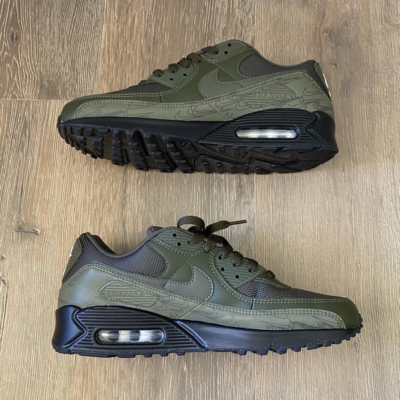 Nike Air Max 90 Cargo Khaki Green & Black Reflective Sneakers Sold Out Rare - Picture 7 of 10